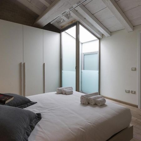 Smeraldo Suite - Smart Holiday Mantova Esterno foto